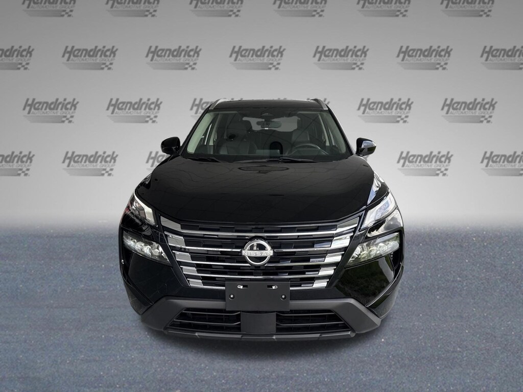 Used 2024 Nissan Rogue SV SUV