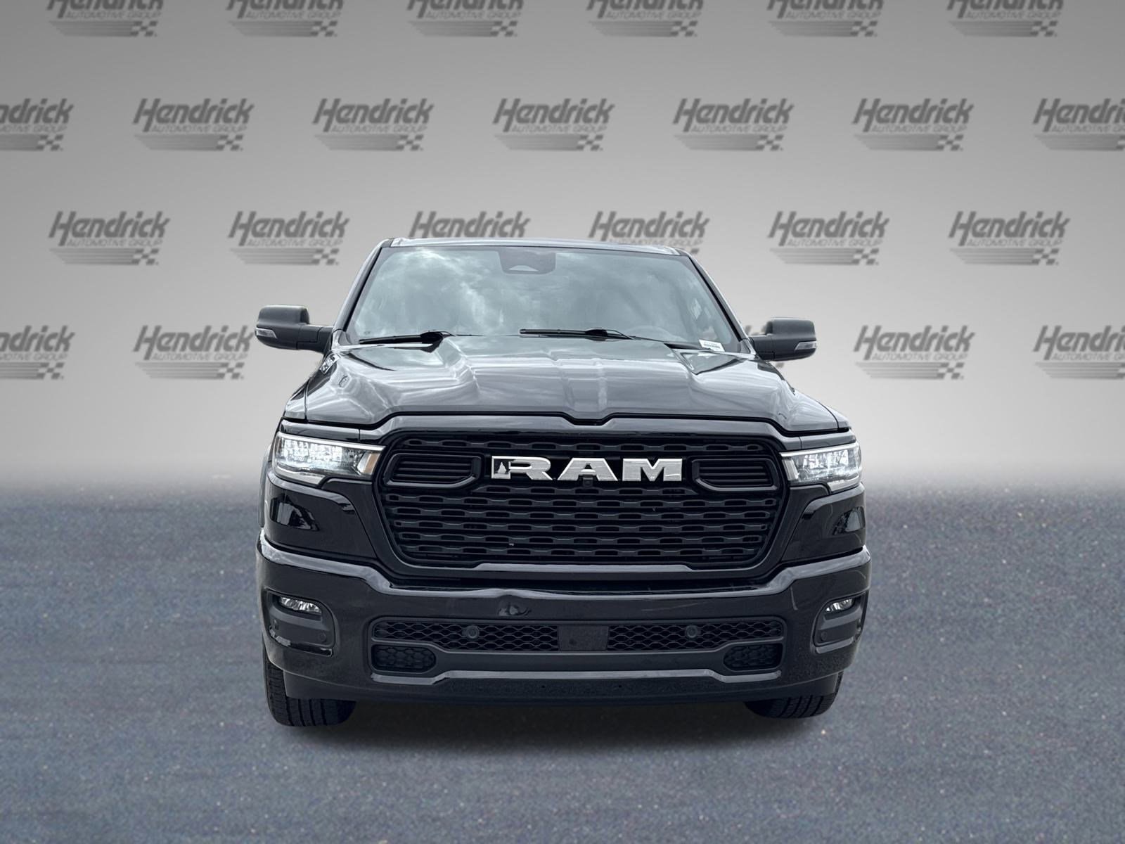 2025 Ram 1500 Big Horn photo 4