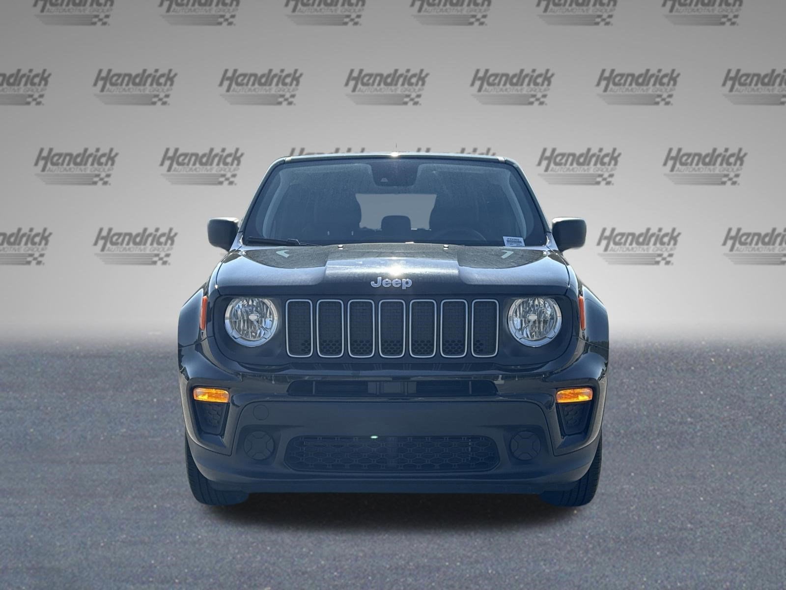 2023 Jeep Renegade Latitude photo 2