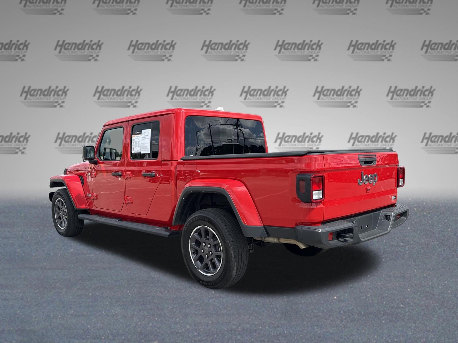 2023 Jeep Gladiator Overland photo 6