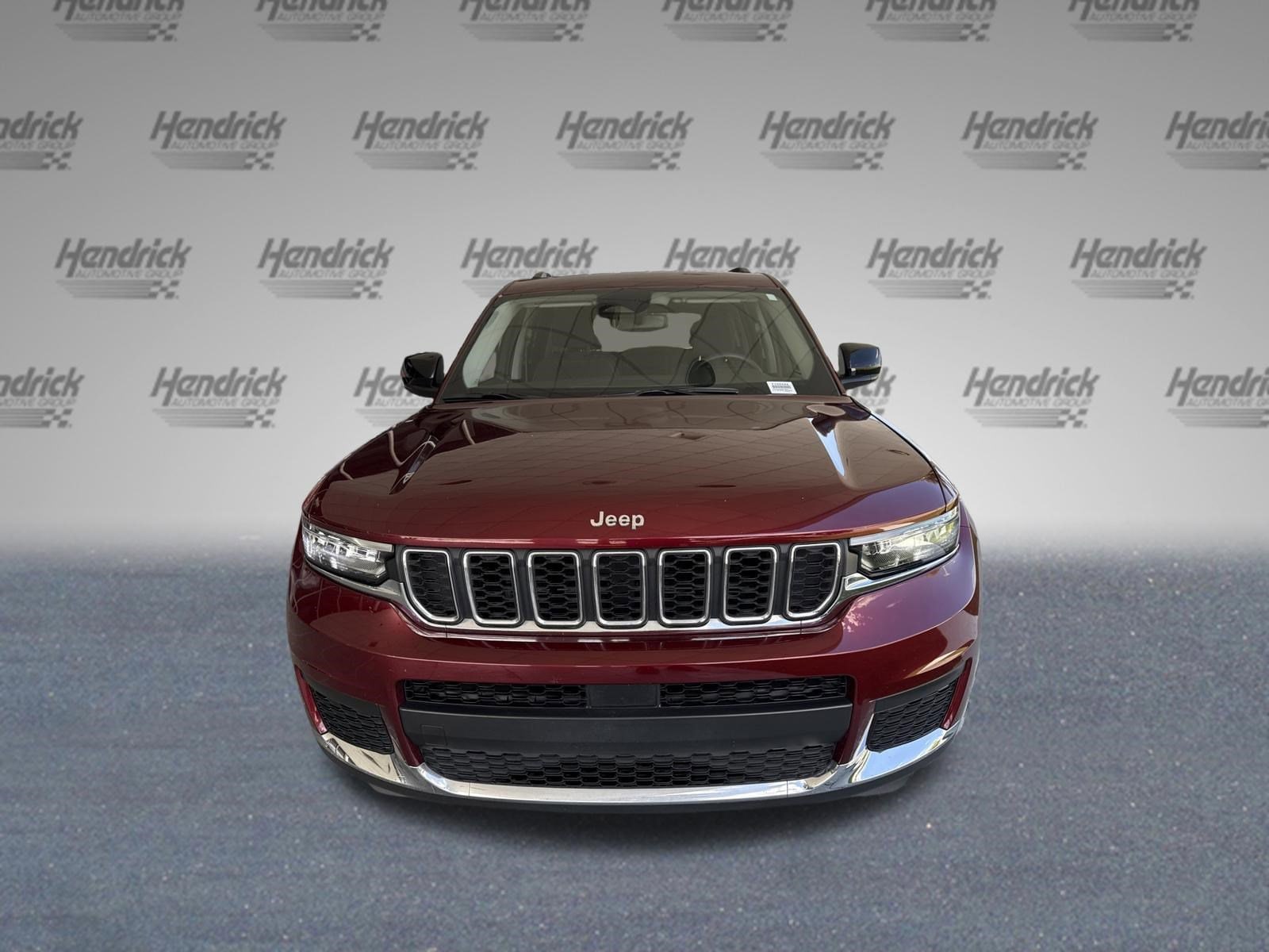 2023 Jeep Grand Cherokee L Laredo photo 2