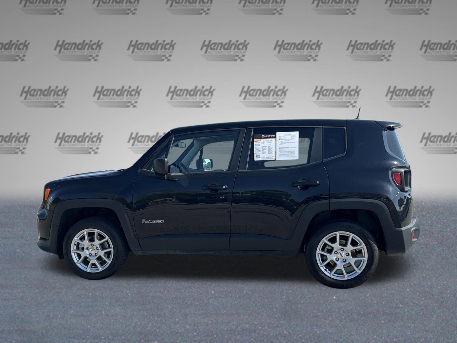 2023 Jeep Renegade Latitude photo 6