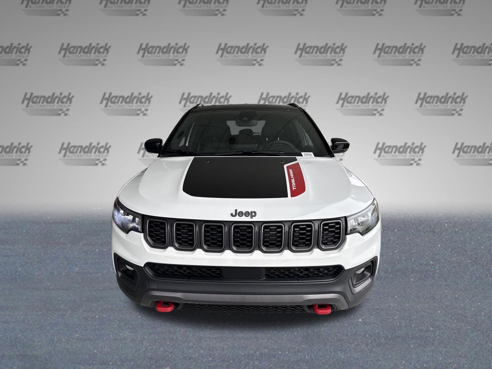 2025 Jeep Compass Trailhawk photo 2