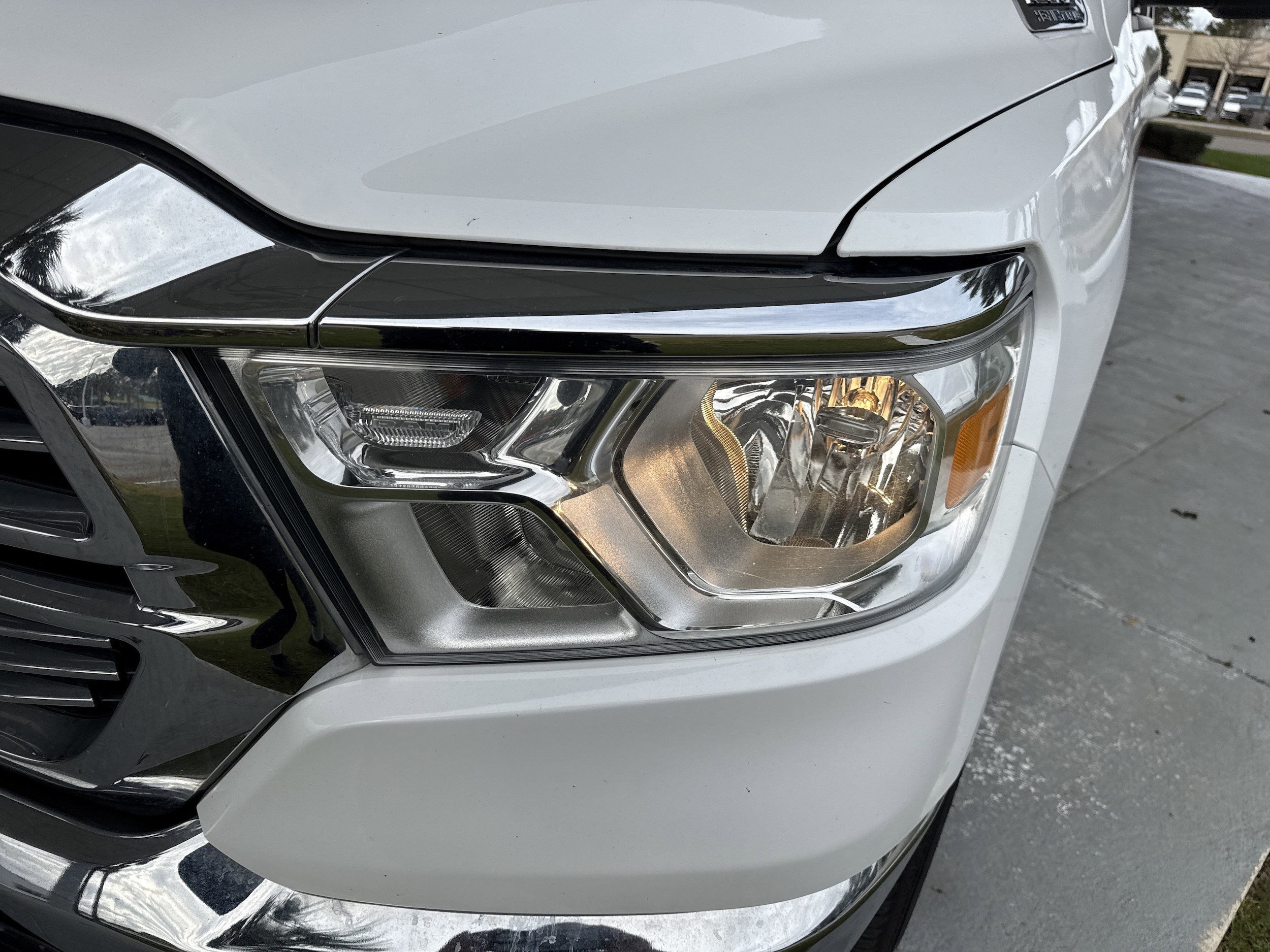 2023 Ram 1500 Laramie photo 4