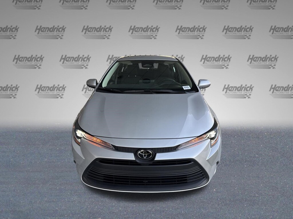 Used 2025 Toyota Corolla LE Sedan