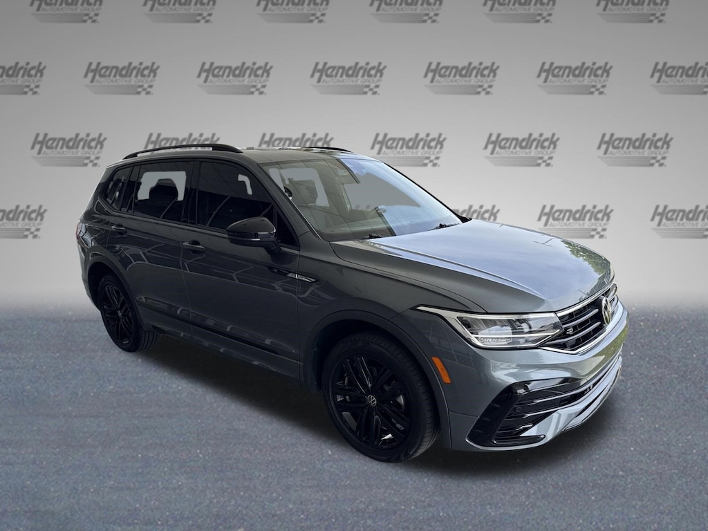 Used 2022 Volkswagen Tiguan SE R-Line Black SUV