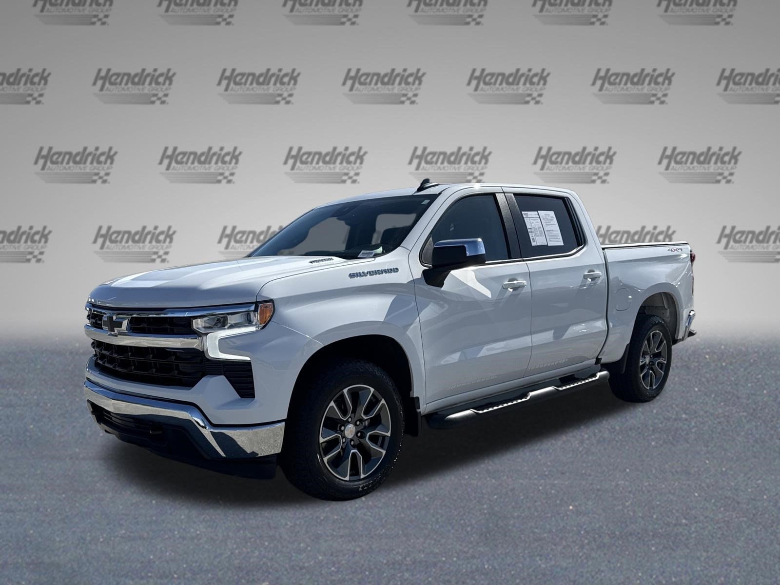 2025 Chevrolet Silverado 1500 LT photo 6