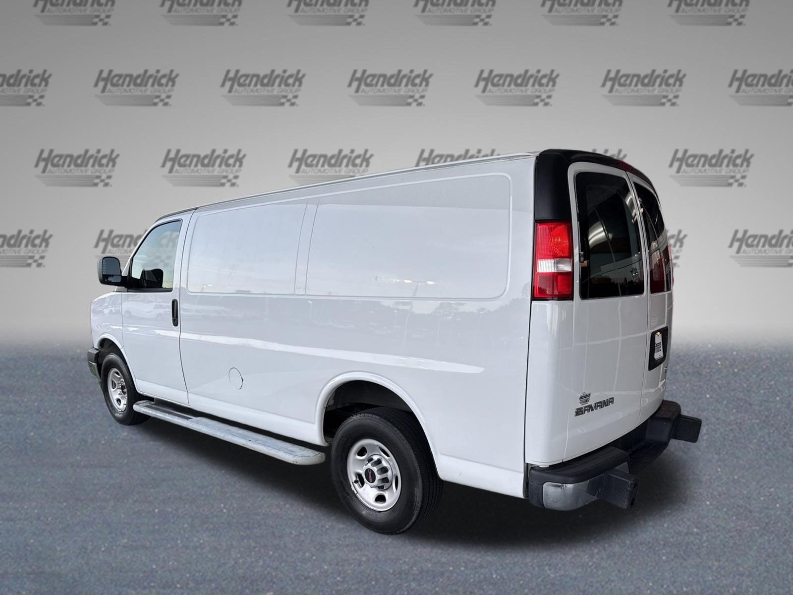 2022 GMC Savana Cargo Van
