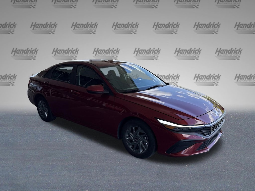 Used 2024 Hyundai Elantra SEL Sedan
