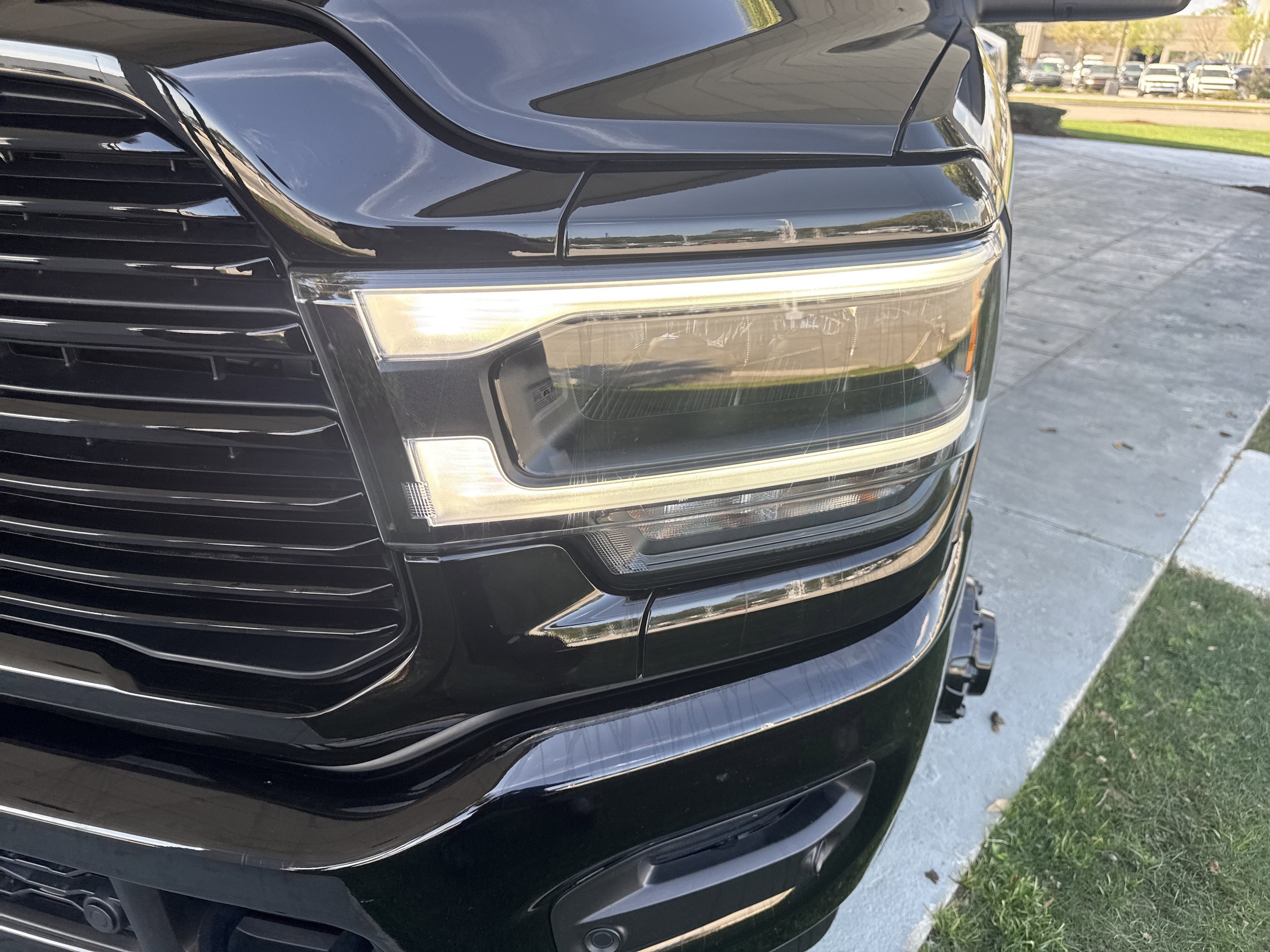 2024 Ram 3500 Laramie photo 4