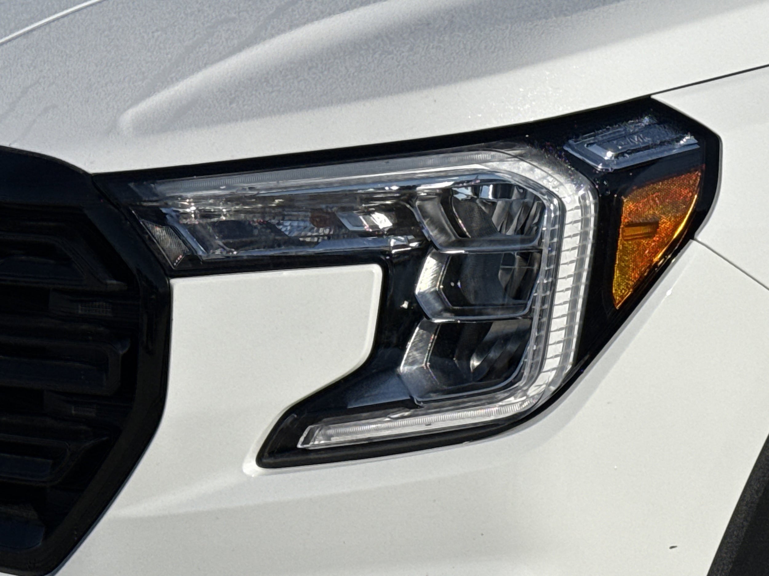 2024 GMC Terrain SLT photo 5