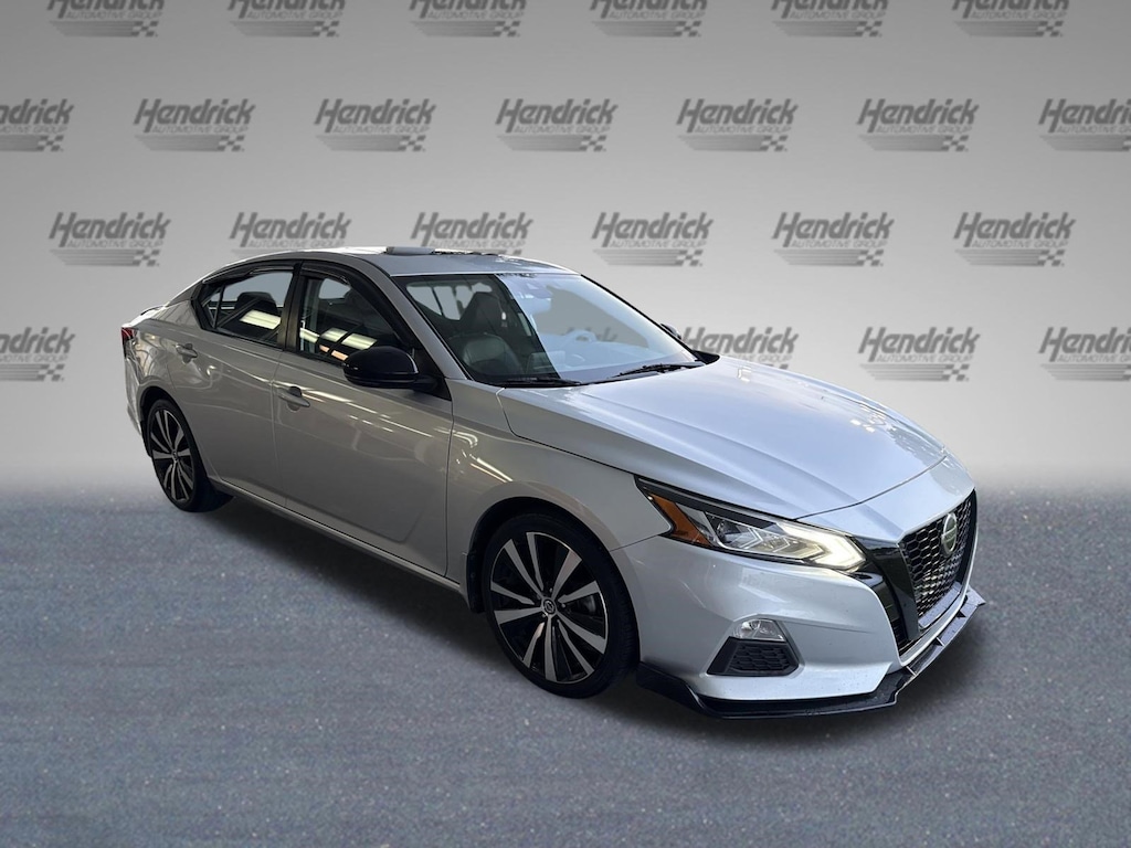 Used 2020 Nissan Altima 2.5 SR Sedan