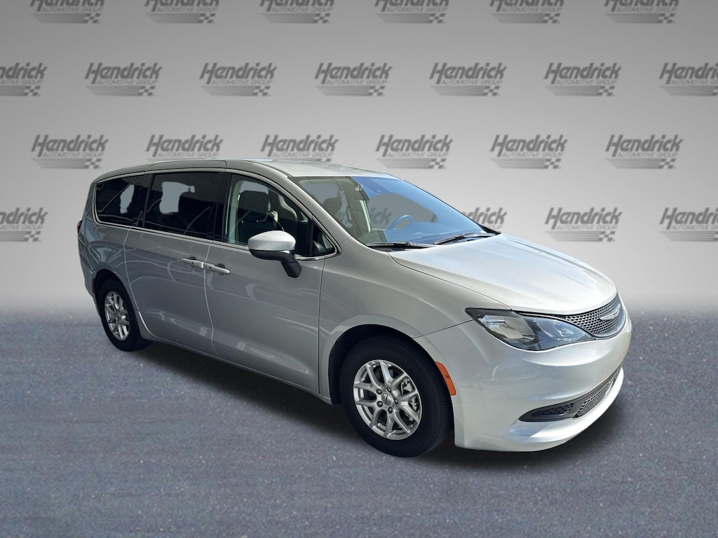 Used 2023 Chrysler Voyager LX Minivan