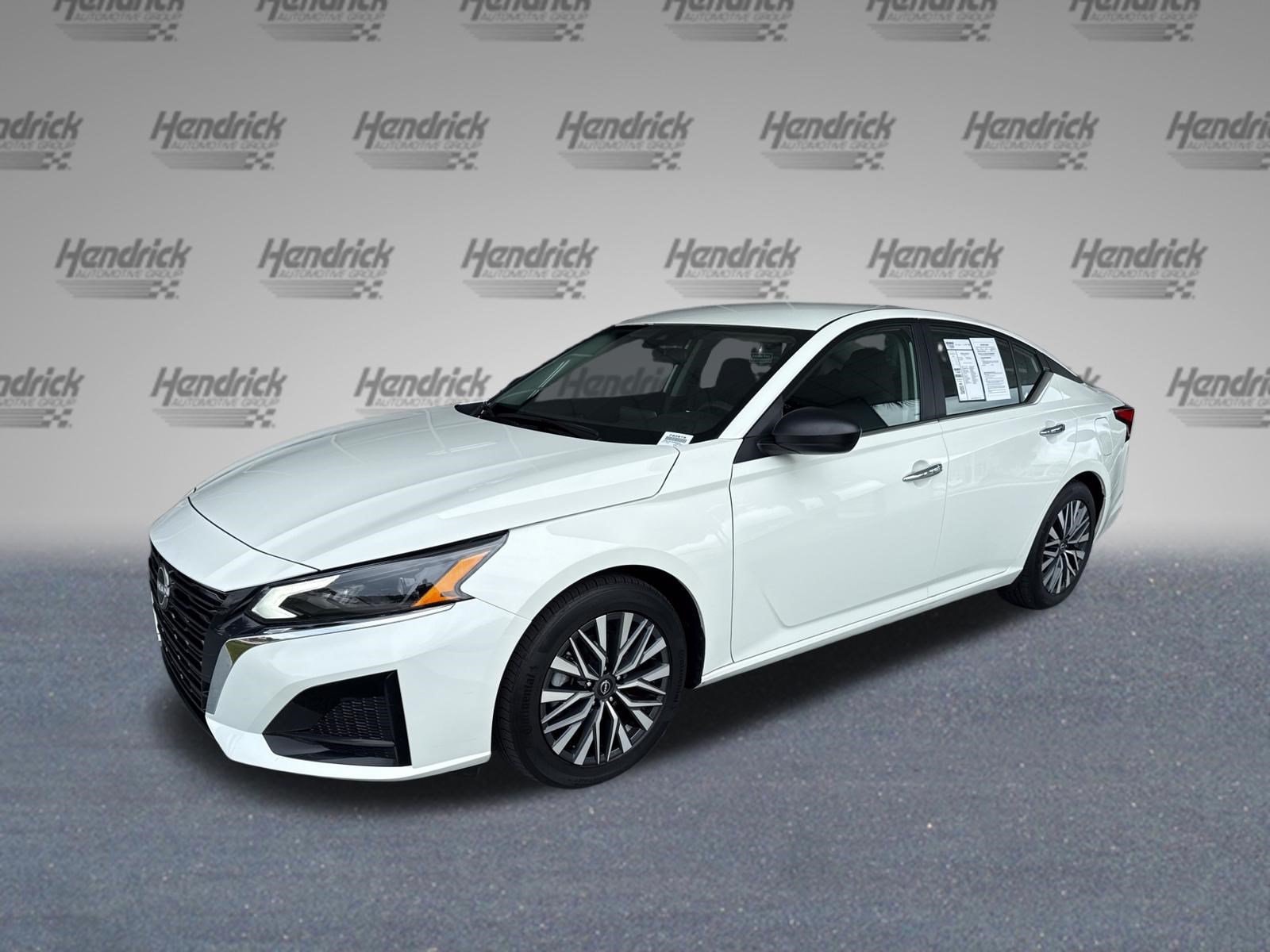 Nissan Altima SV