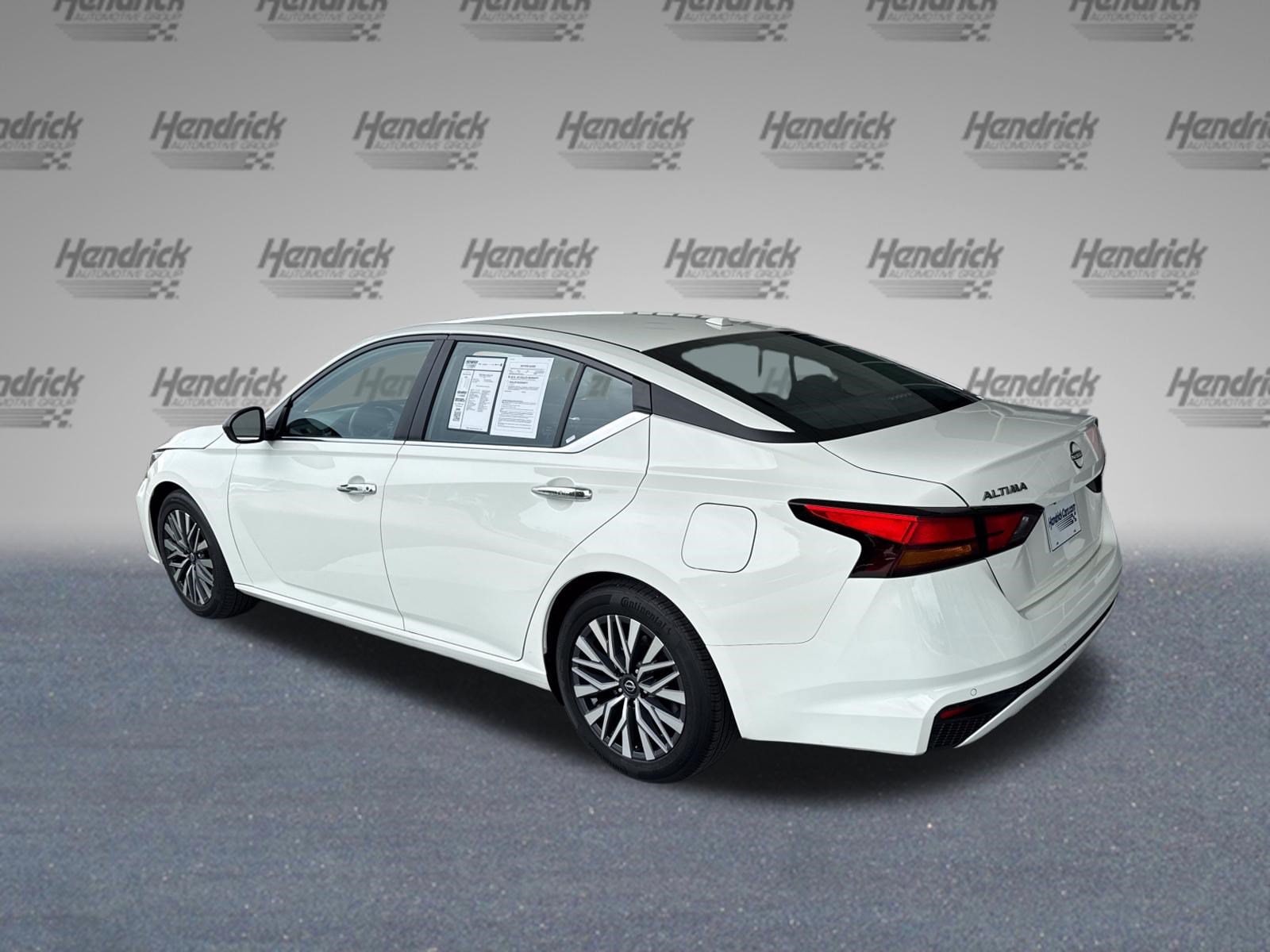 Nissan Altima SV