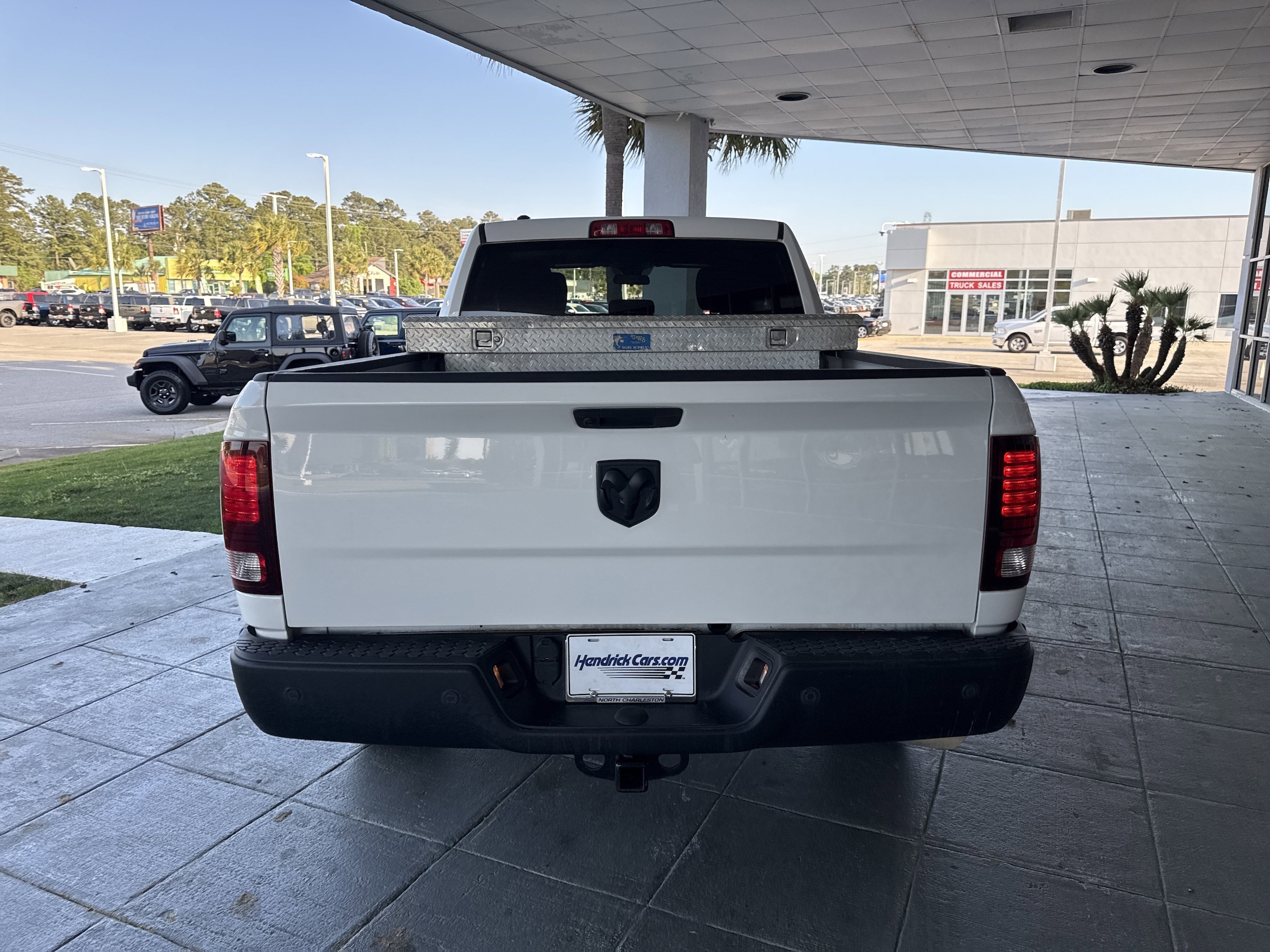 2021 Ram 1500 Classic Warlock photo 3