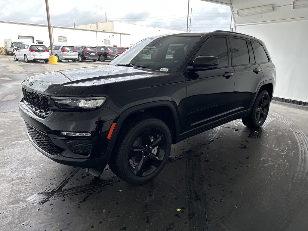 Used 2025 Jeep Grand Cherokee Limited SUV