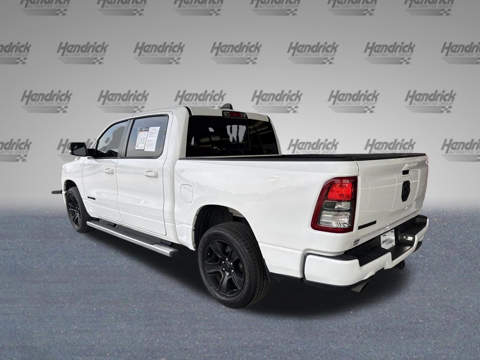 2021 Ram 1500 Big Horn photo 3
