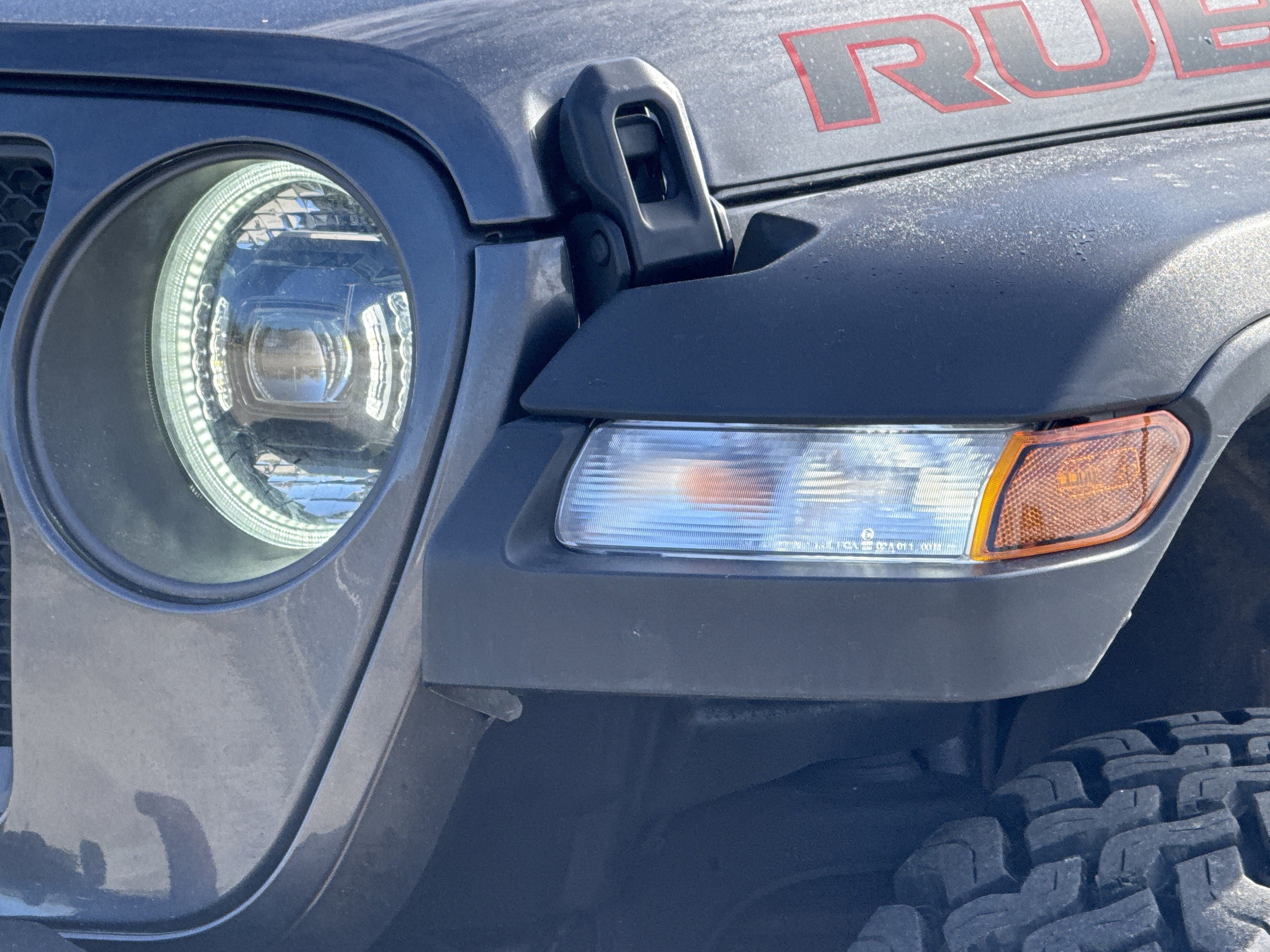 2023 Jeep Wrangler Rubicon photo 4