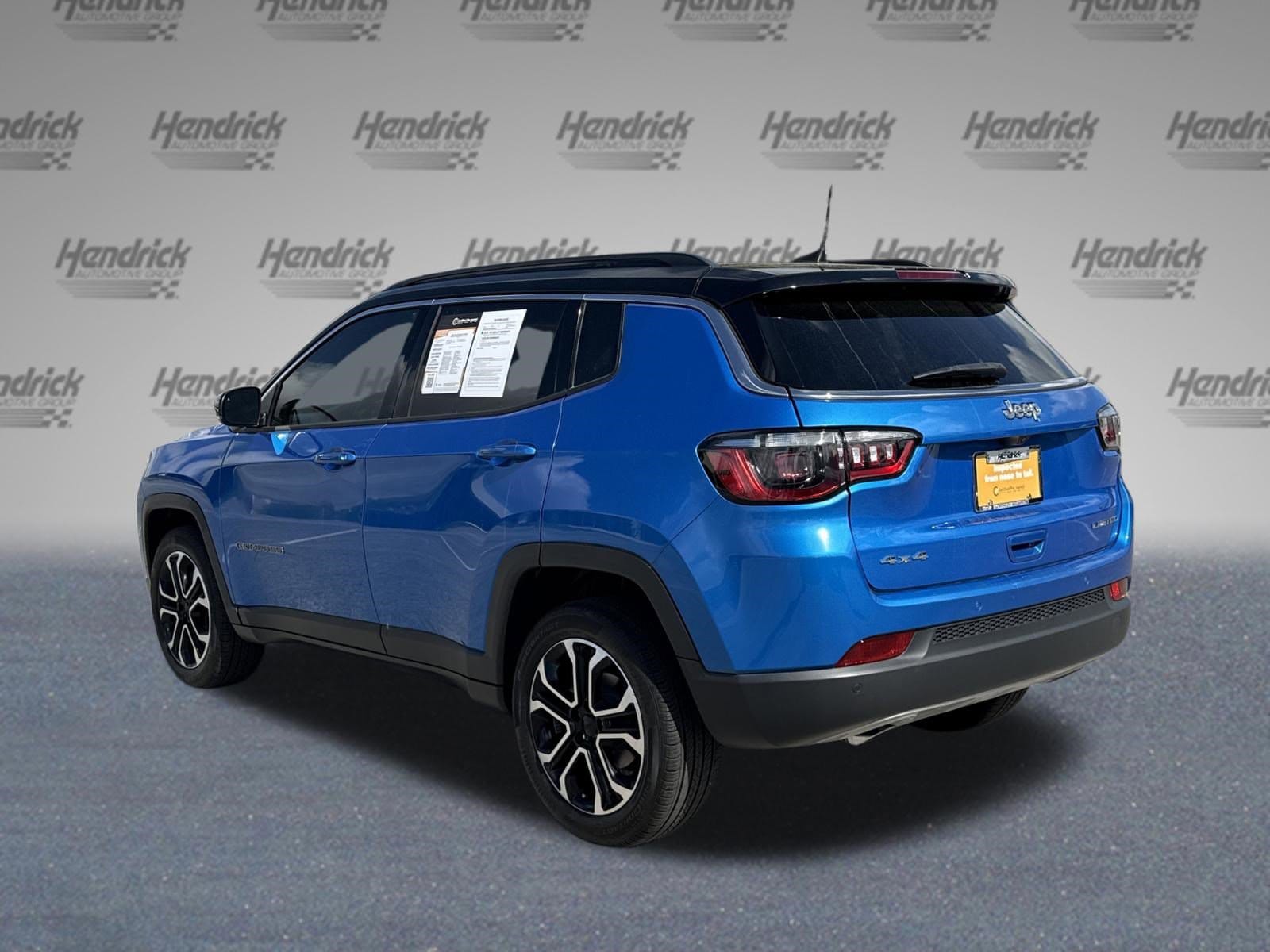 2023 Jeep Compass Limited photo 3