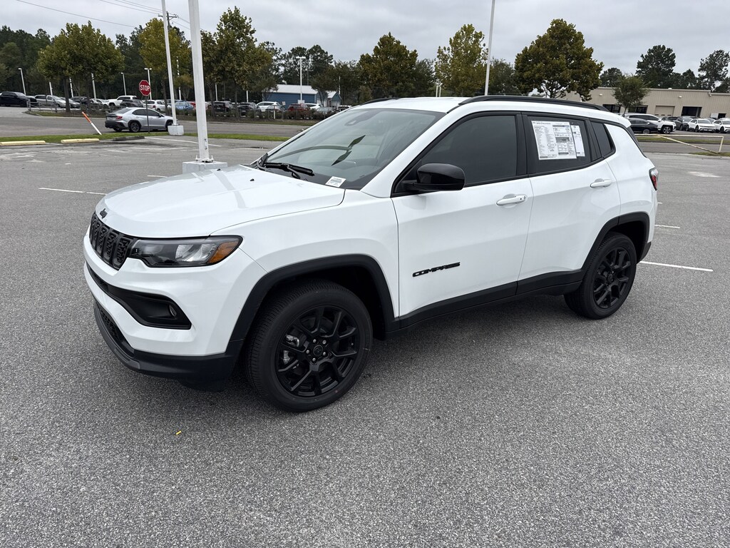 New 2026 Jeep Compass Latitude Altitude SUV