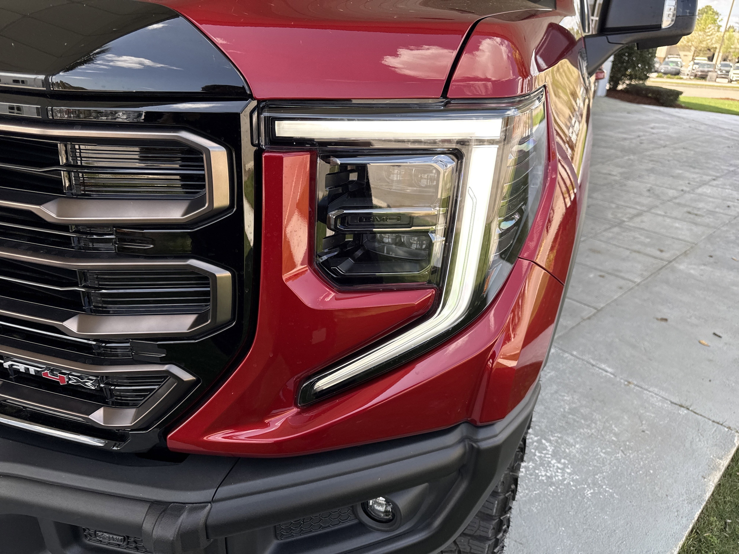 2025 GMC Sierra 1500 AT4X photo 5