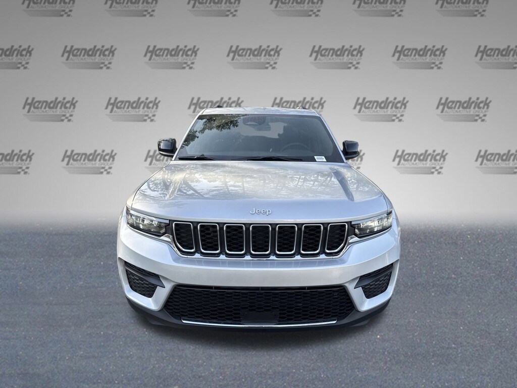 New 2025 Jeep Grand Cherokee Laredo X SUV