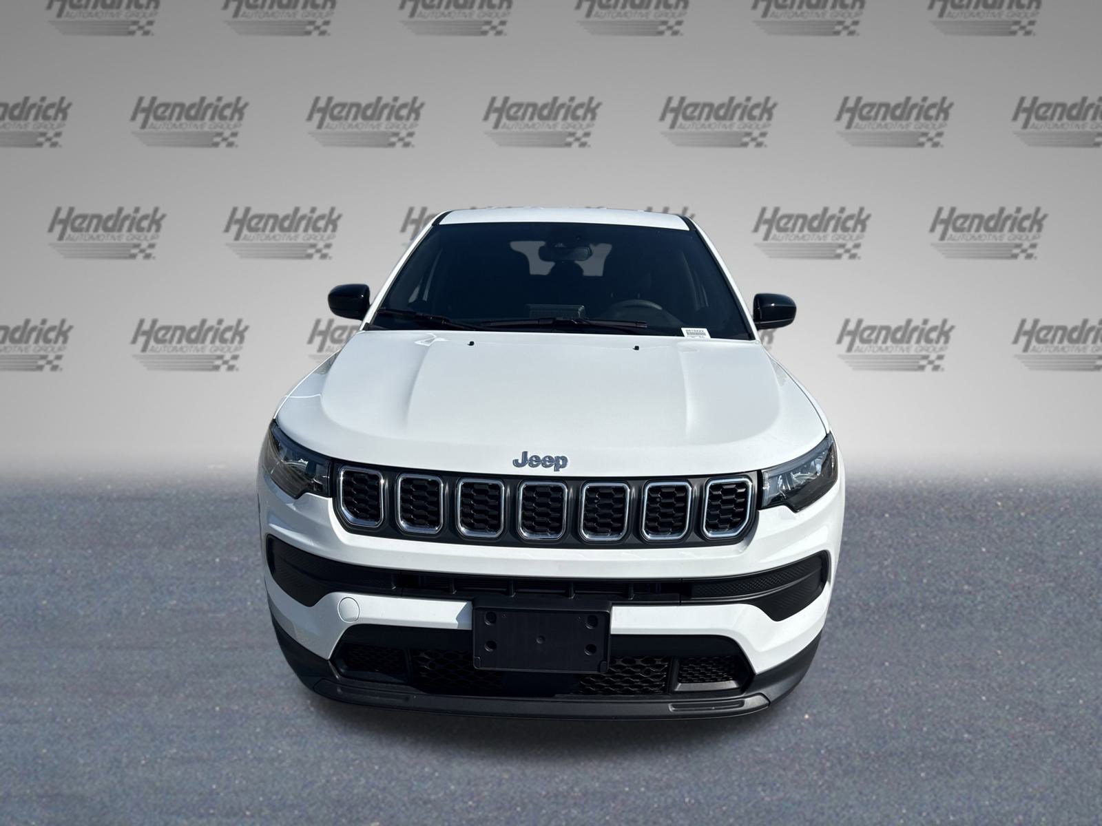 2025 Jeep Compass Sport photo 2