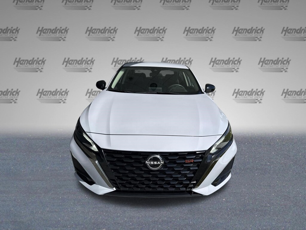 Used 2024 Nissan Altima 2.5 SR Sedan