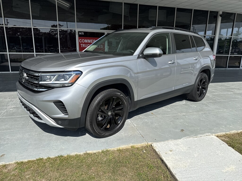 Used 2023 Volkswagen Atlas 2.0T SE w/Technology SUV
