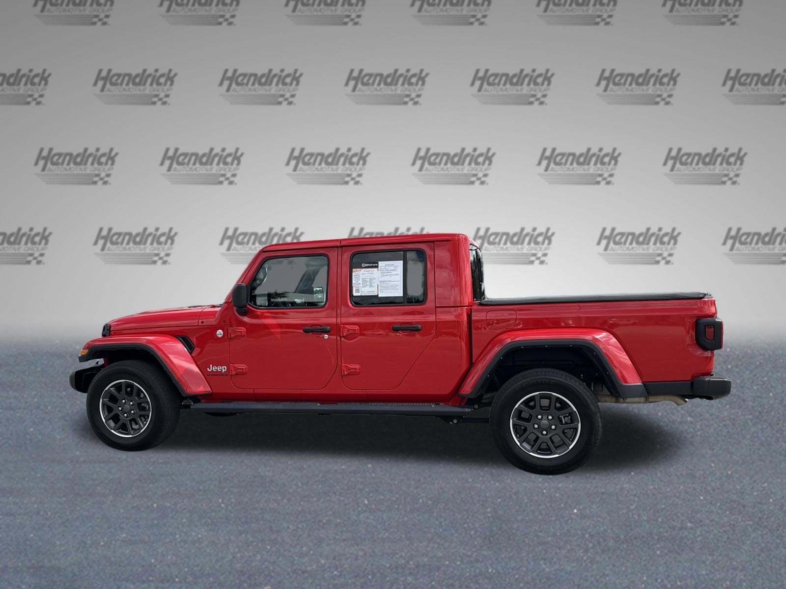 2023 Jeep Gladiator Overland photo 5