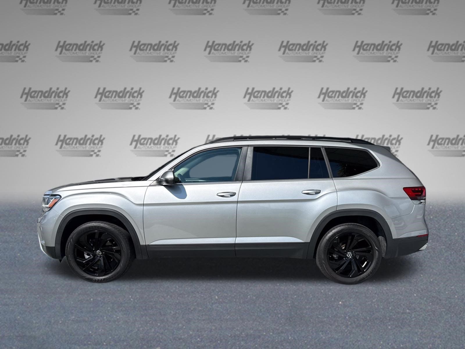 Volkswagen Atlas 2.0T SE W/Technology