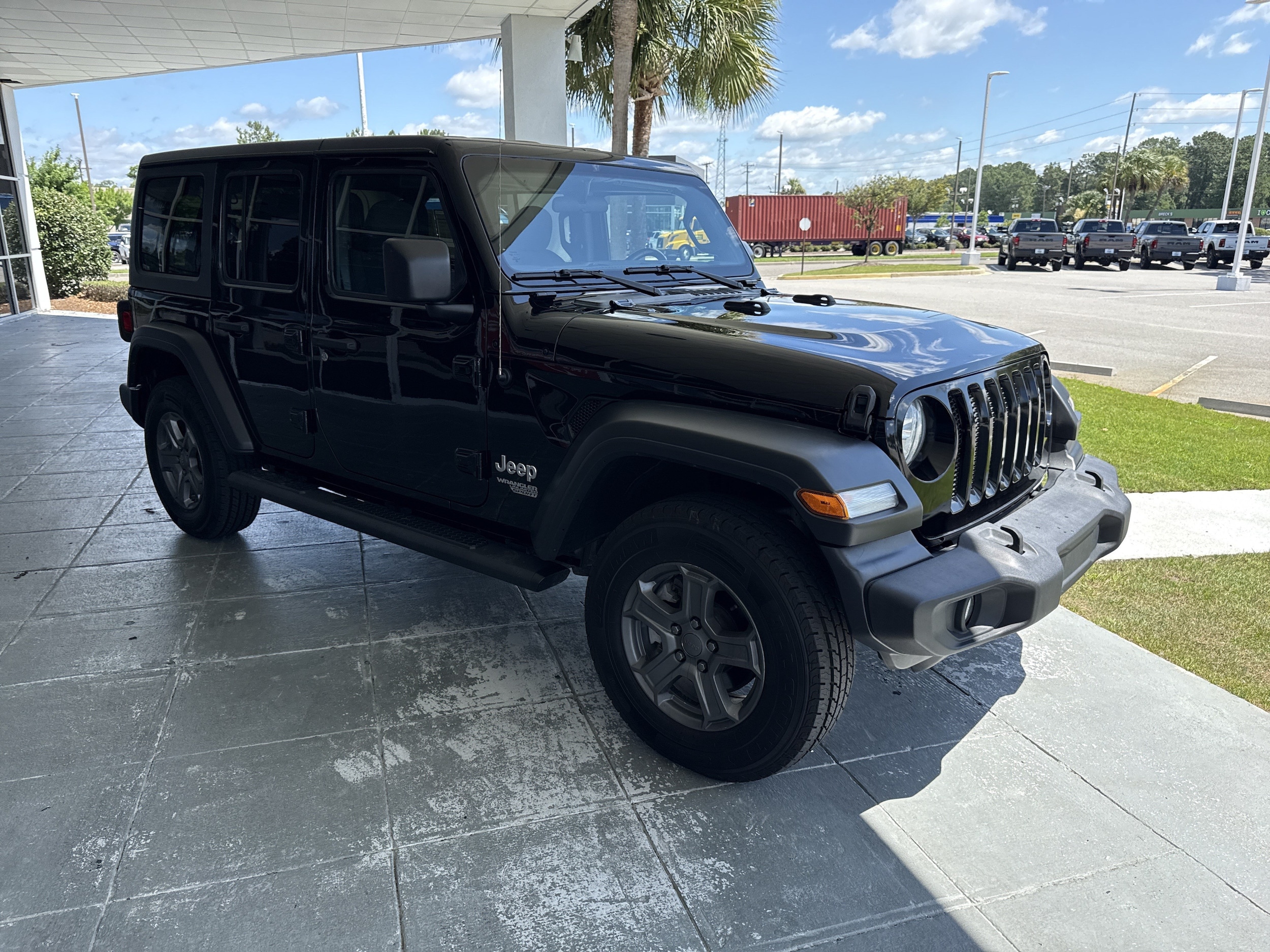 Jeep Wrangler Unlimited Sport S