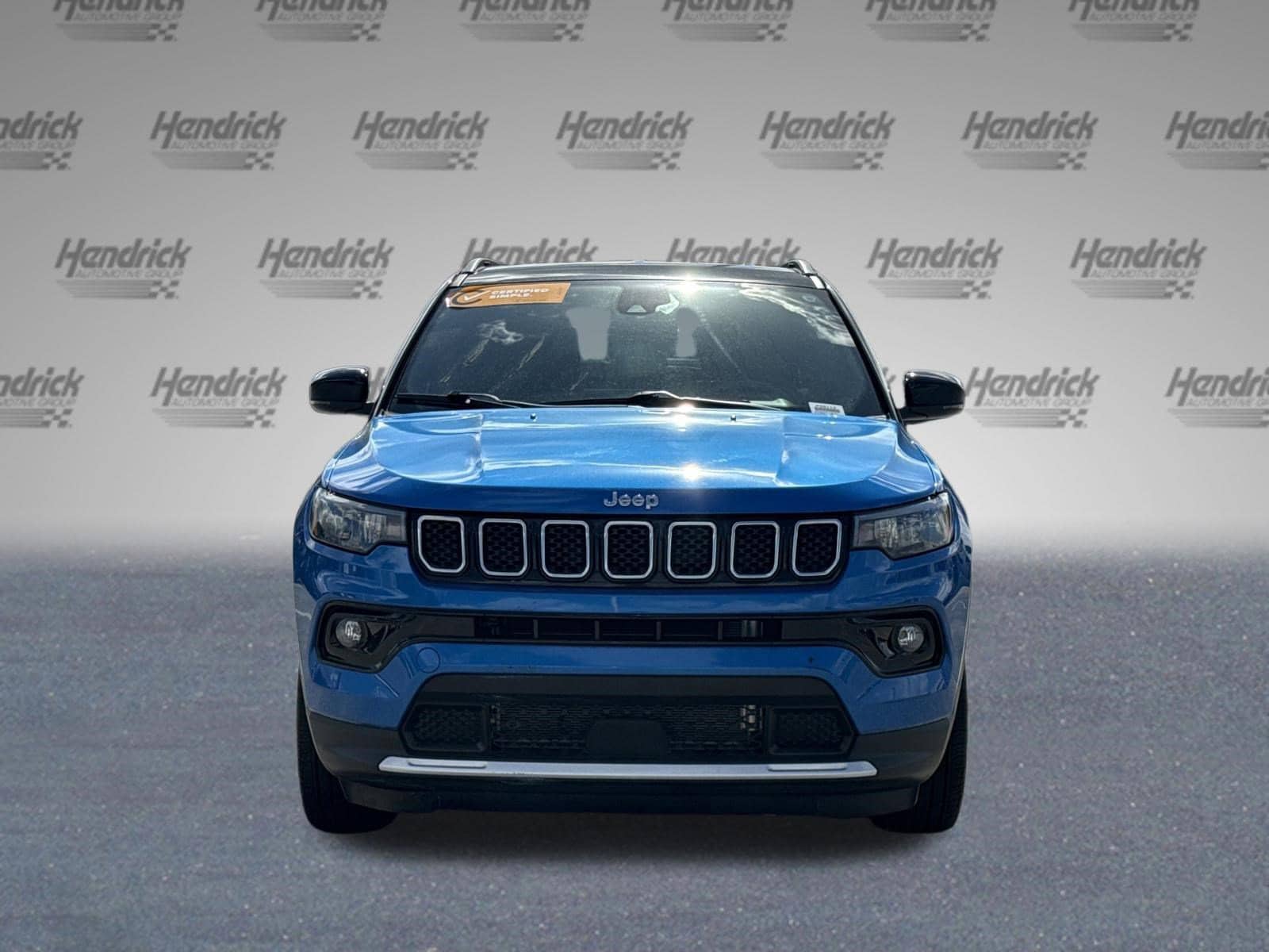 2023 Jeep Compass Limited photo 2