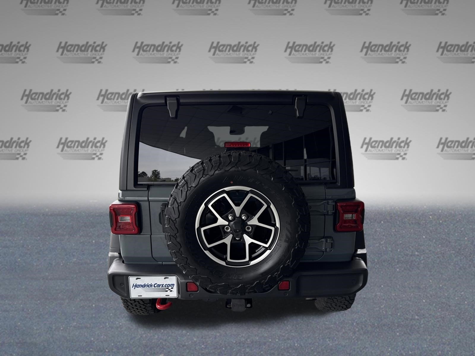 2024 Jeep Wrangler Rubicon photo 3