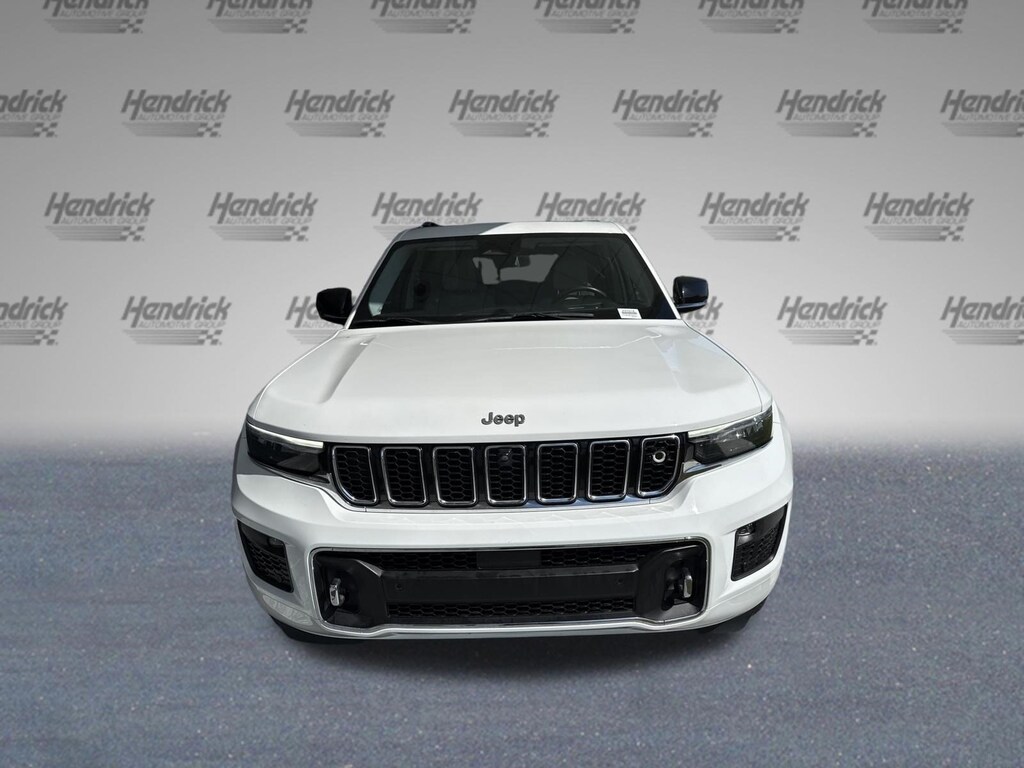Used 2023 Jeep Grand Cherokee Overland SUV