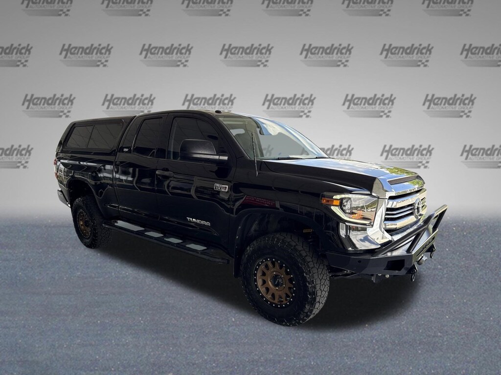 Used 2016 Toyota Tundra 4WD Truck SR5 Pickup