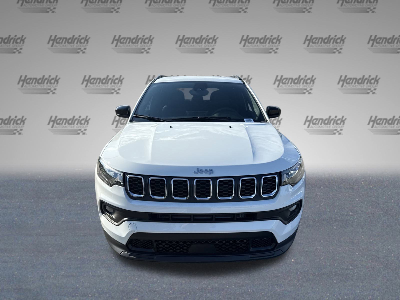 2025 Jeep Compass Latitude photo 2