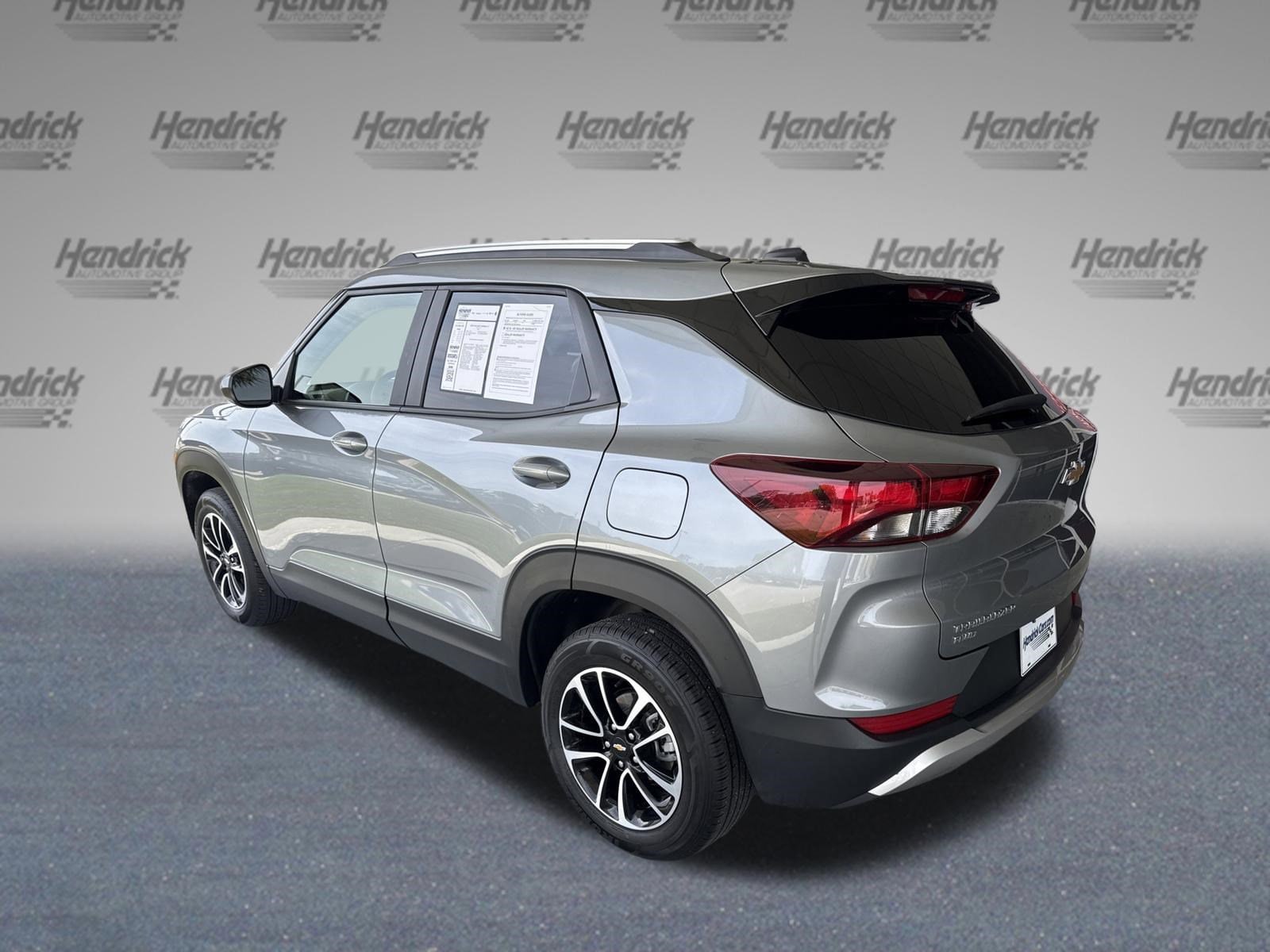 2025 Chevrolet Trailblazer LT photo 3