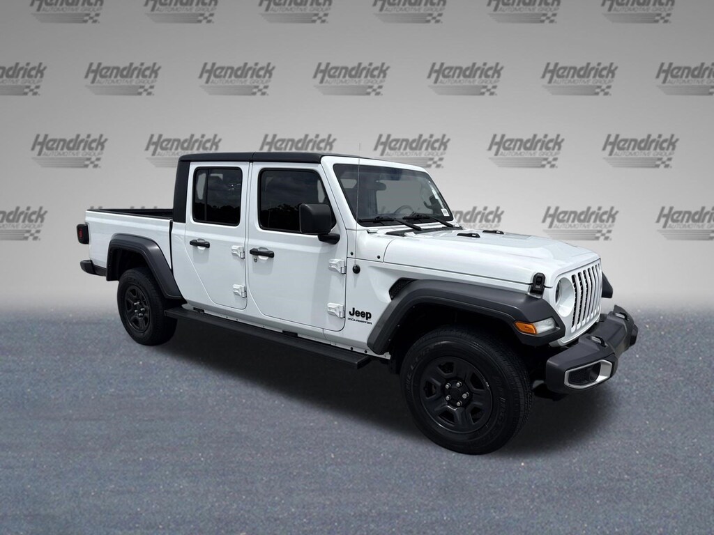 Used 2023 Jeep Gladiator Sport Pickup