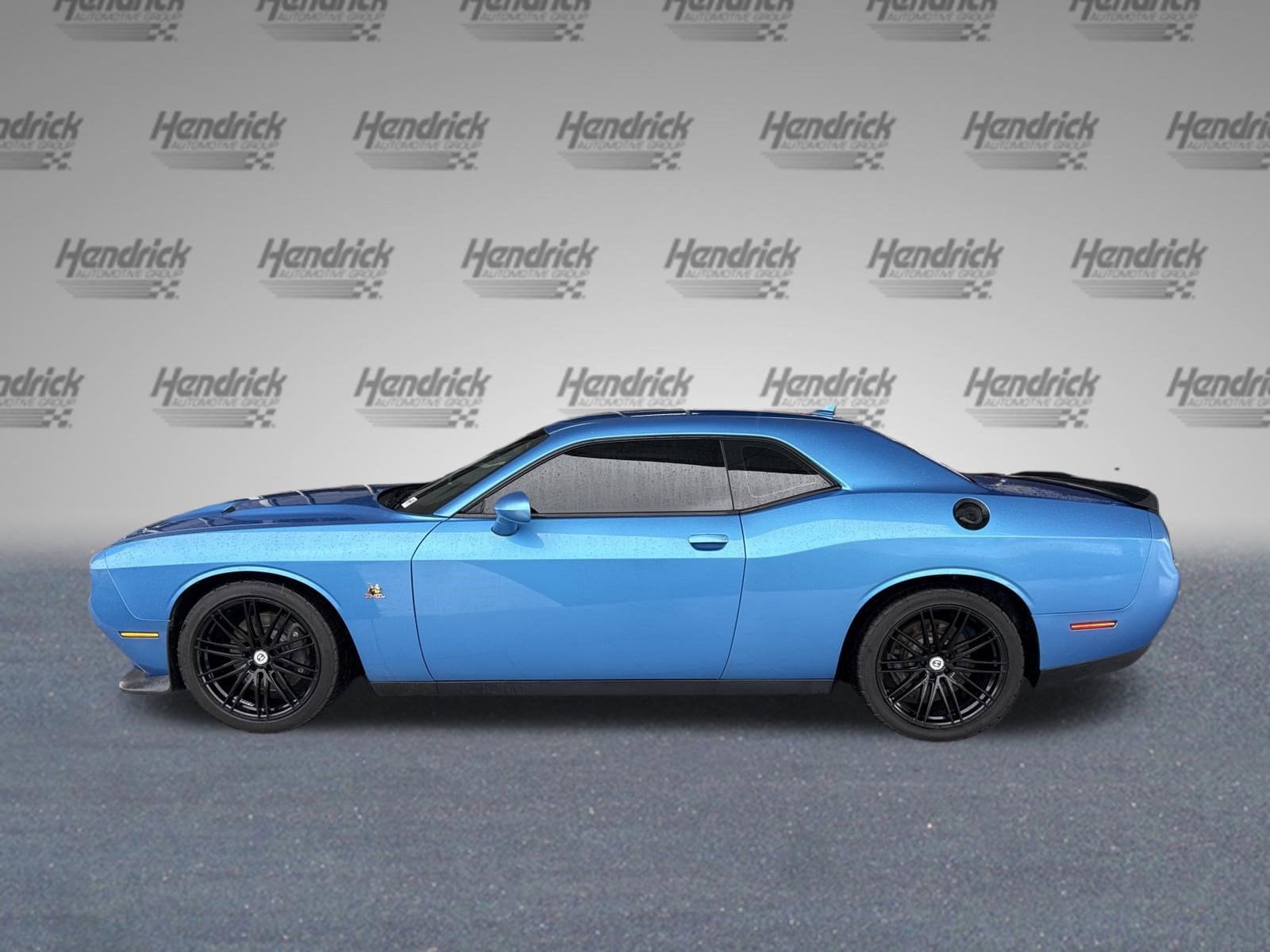 2015 Dodge Challenger R/T Scat Pack photo 5