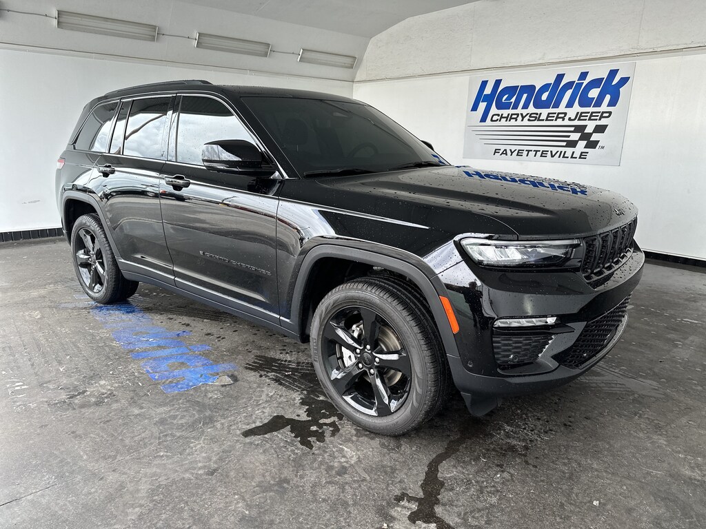 Used 2025 Jeep Grand Cherokee Limited SUV