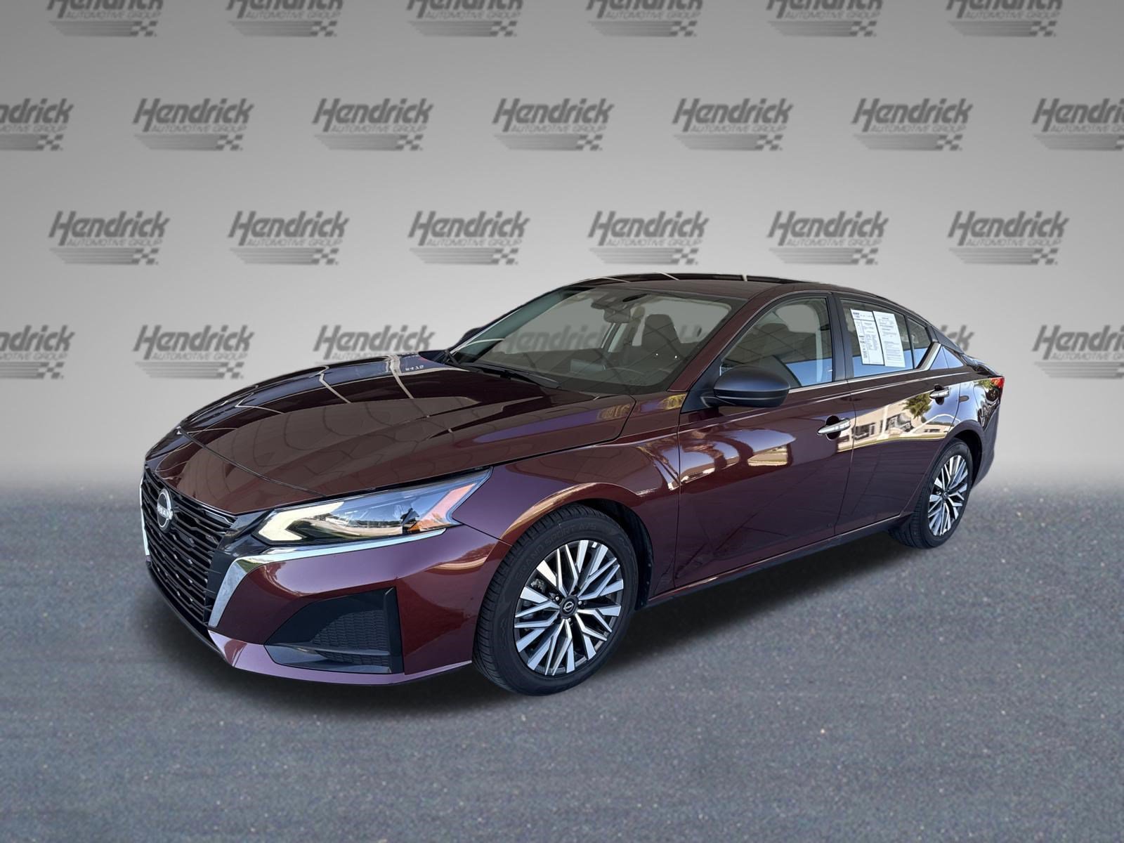 Used 2025 Nissan Altima SV Sedan
