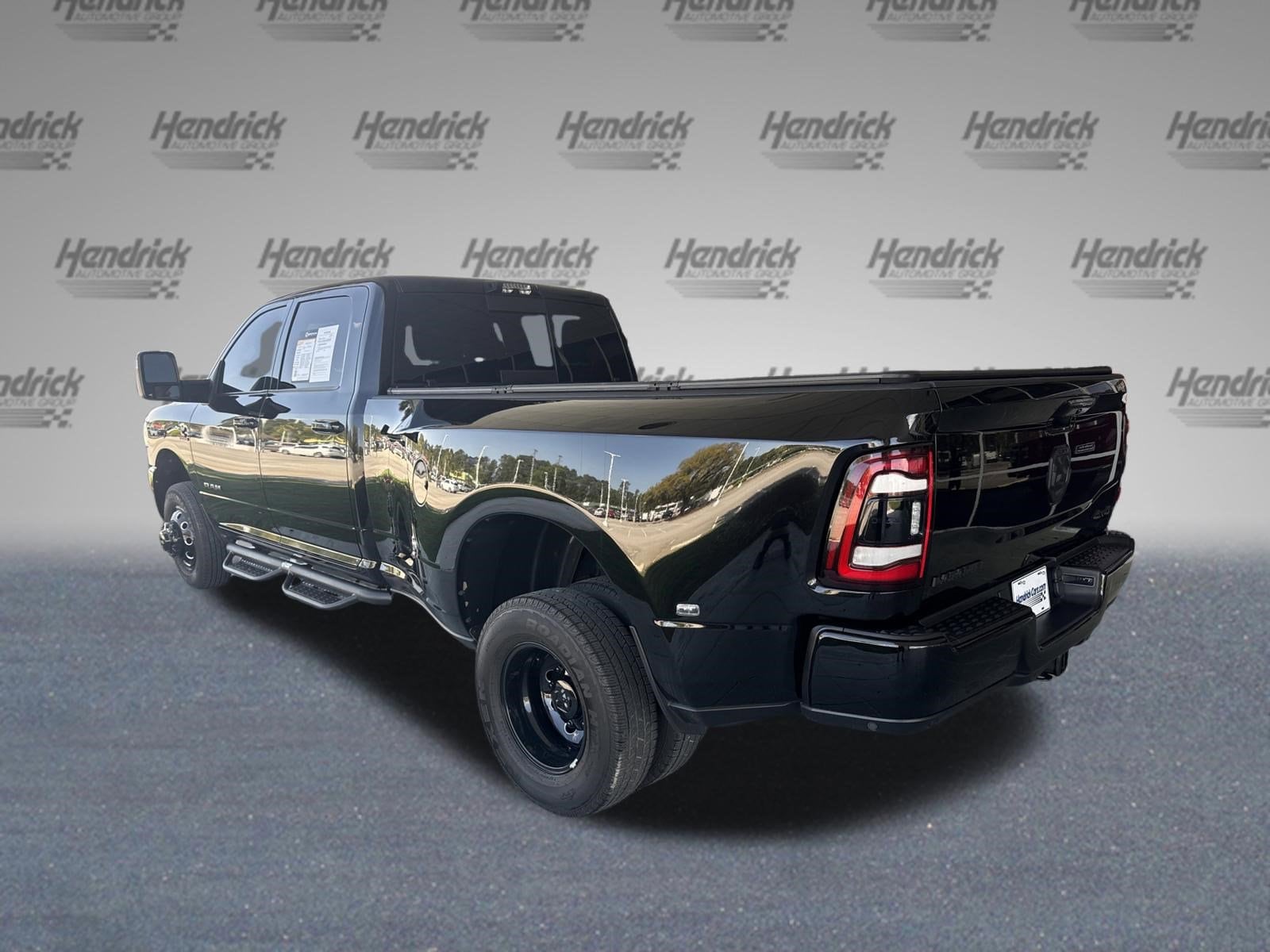 2024 Ram 3500 Laramie photo 6