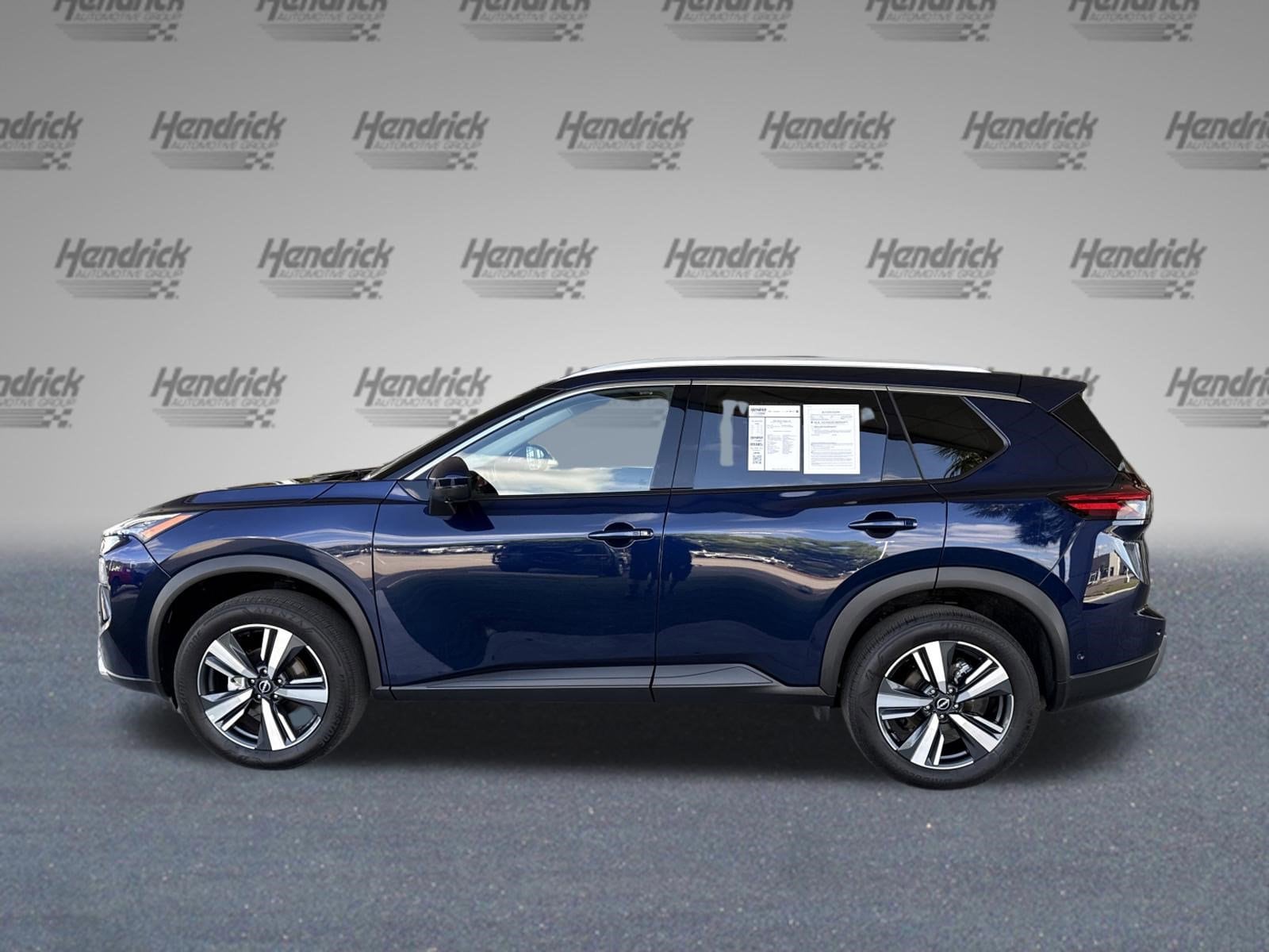 2026 Nissan Rogue SL photo 5