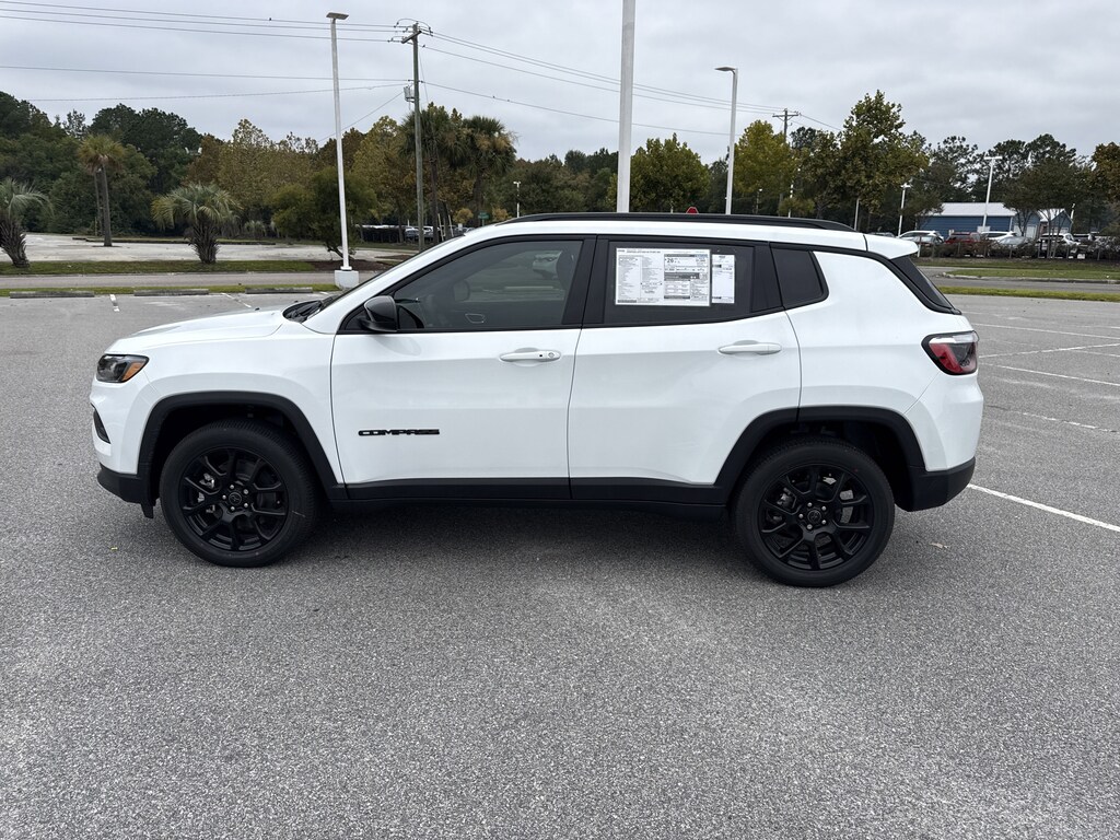 New 2026 Jeep Compass Latitude Altitude SUV