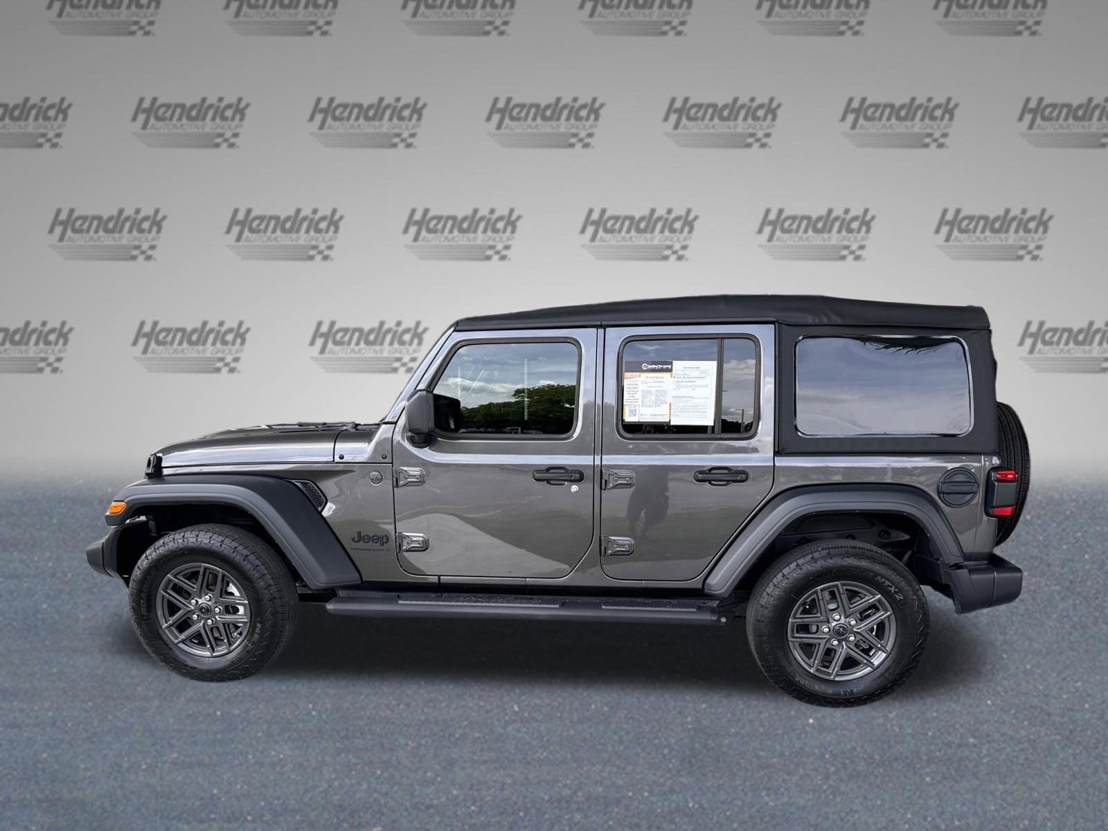 2025 Jeep Wrangler Sport S photo 5