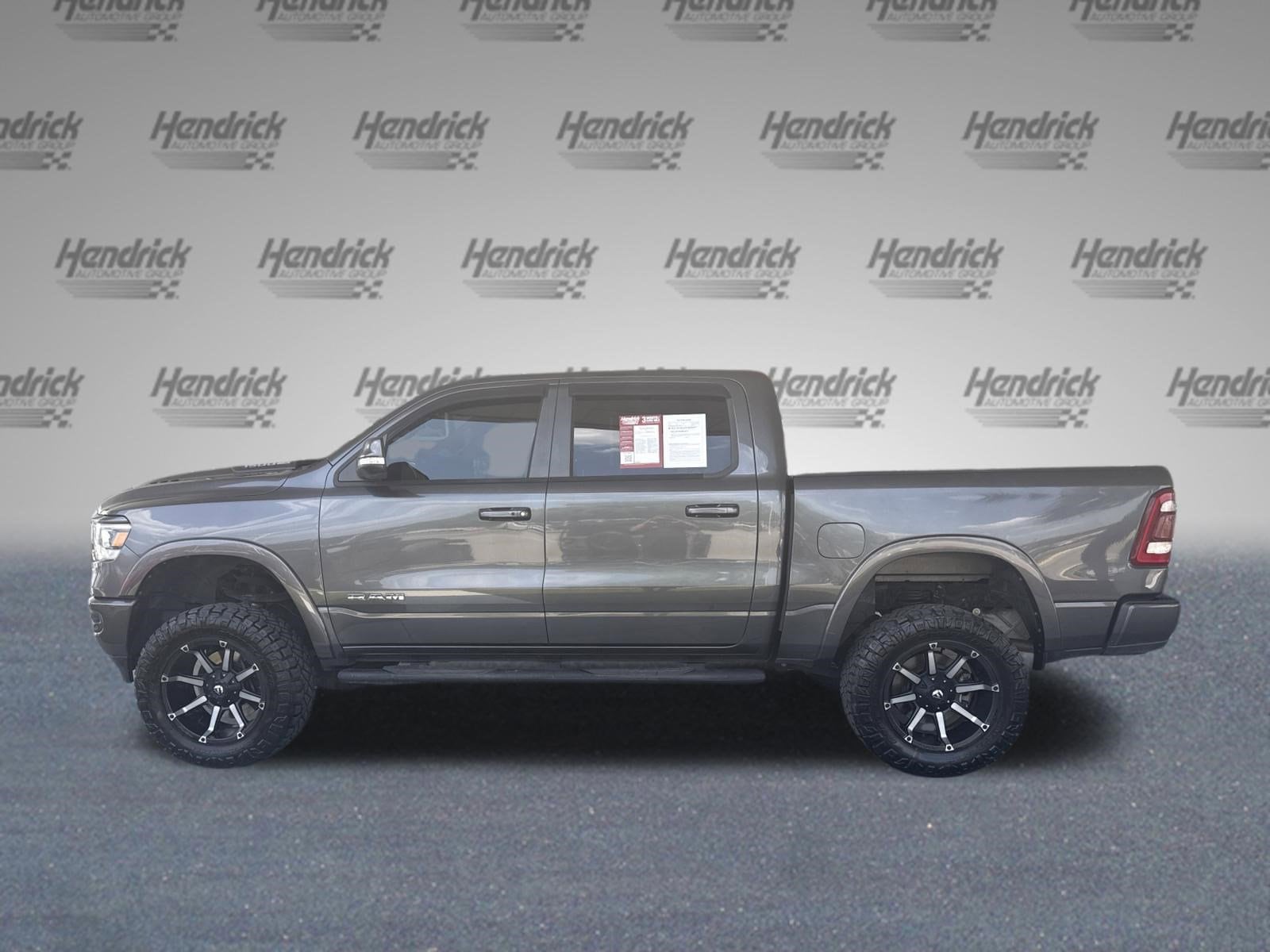 2019 Ram 1500 Laramie photo 5