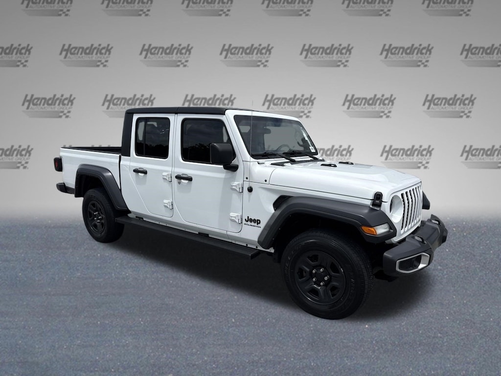 Used 2023 Jeep Gladiator Sport Pickup