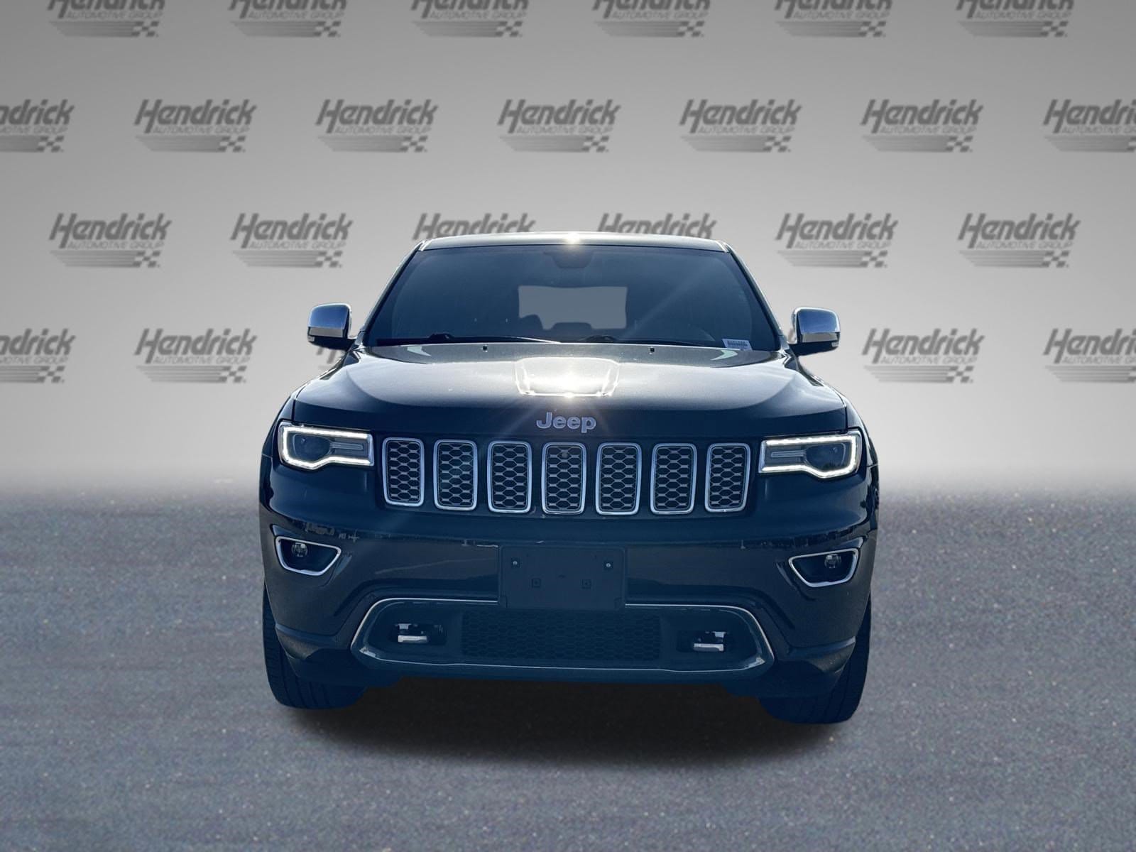 2020 Jeep Grand Cherokee Overland photo 2